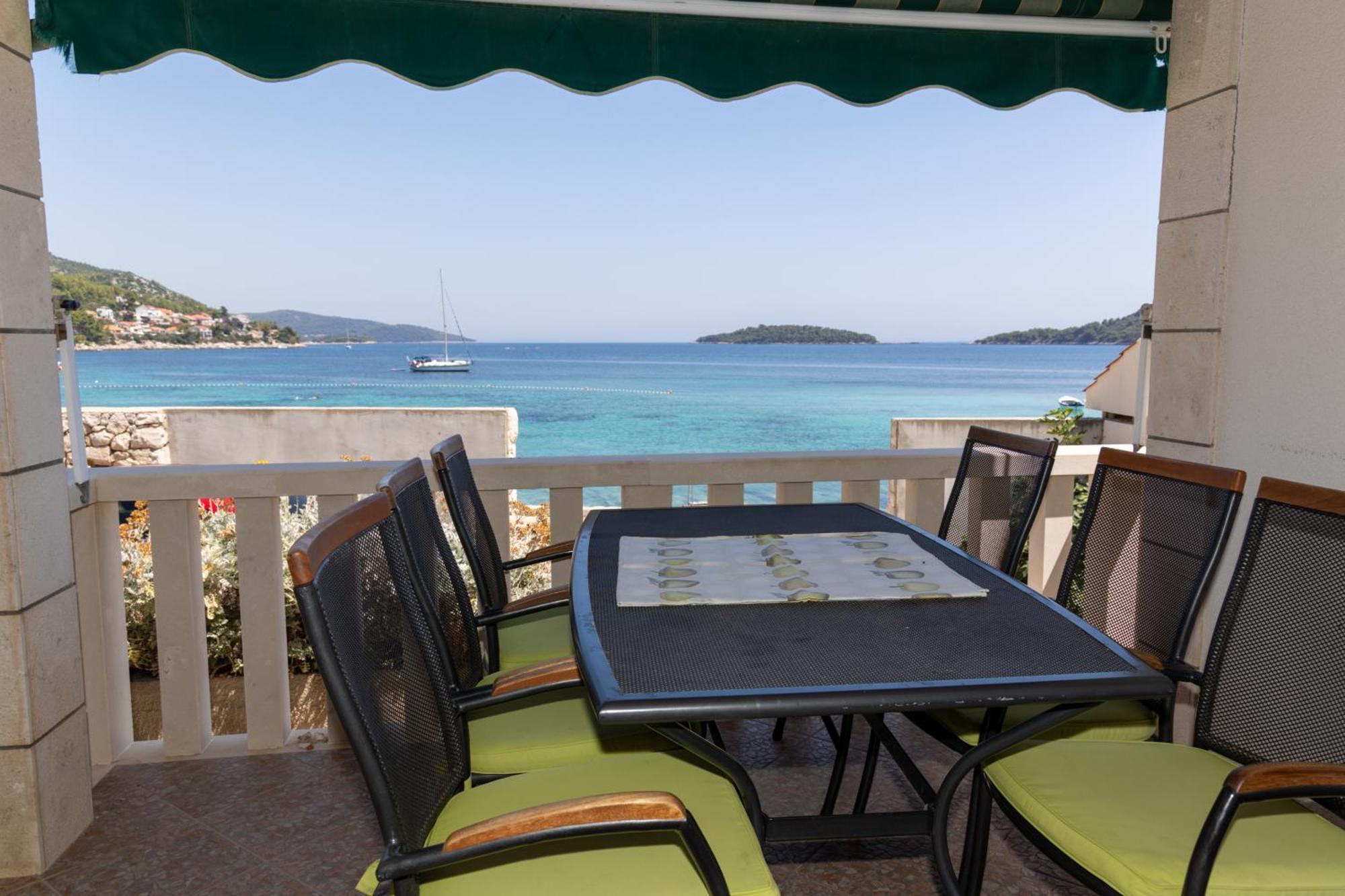 Zal Beach Apartments Prizba Εξωτερικό φωτογραφία
